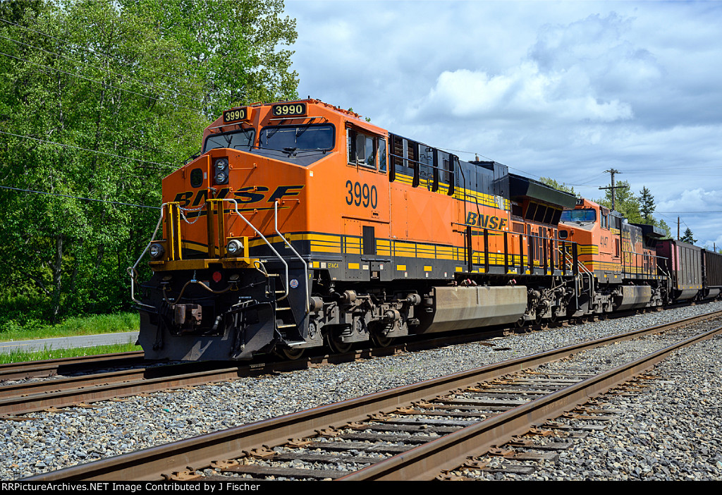 BNSF 3990